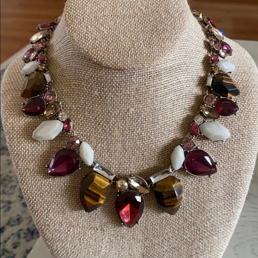 Chloe+Isabel Bouquet Statement Necklace